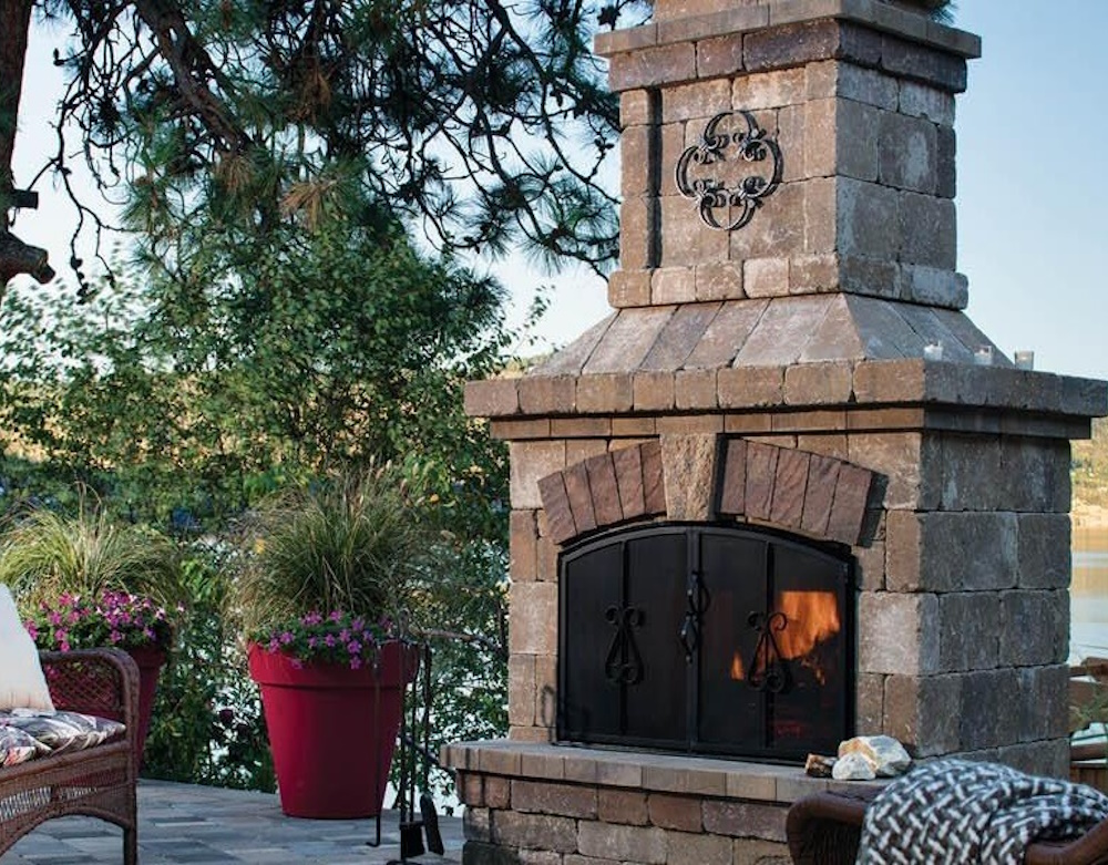 fireplace Belgard Brighton ™ Series