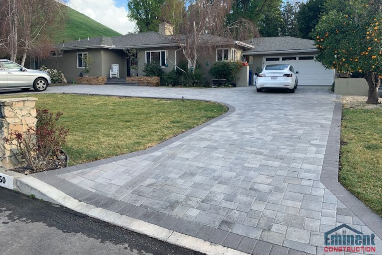 Angelus Driveway